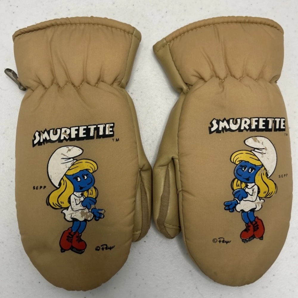 Vintage Smurfette Mittens